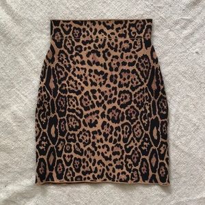 BCBG MAX AZRIA LEOPARD PRINT BANDAGE SKIRT XS